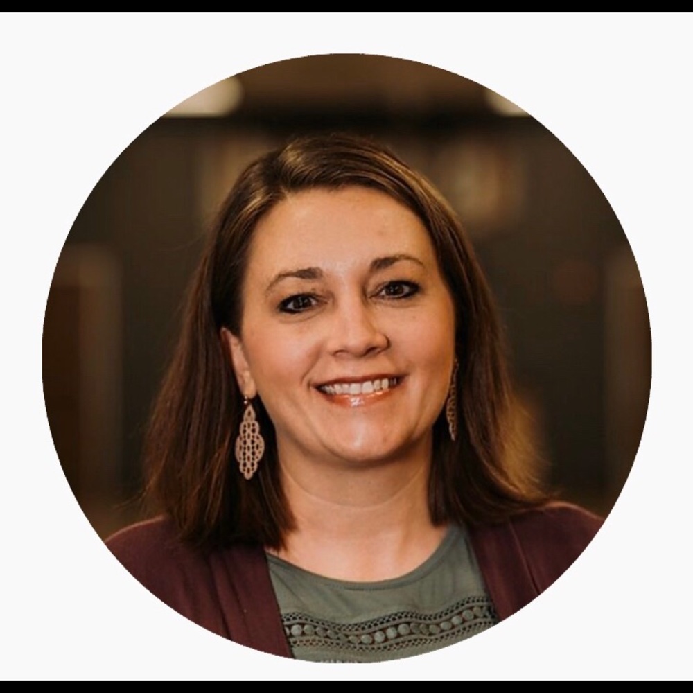 Meet your Posher, Marianne